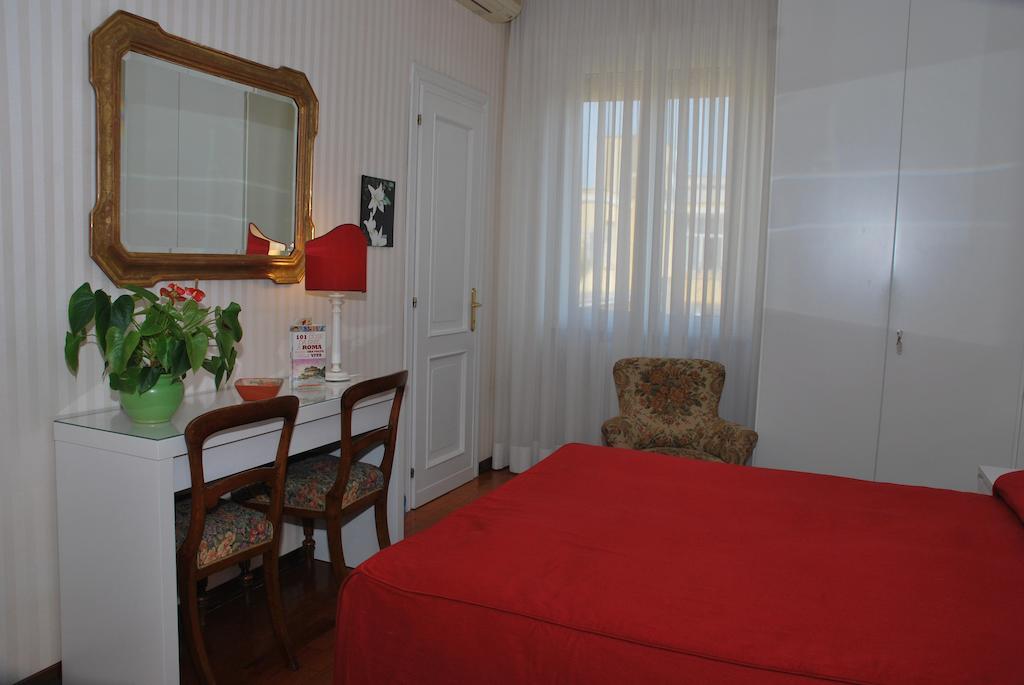 Attico Monteverde Bed & Breakfast Rome Room photo